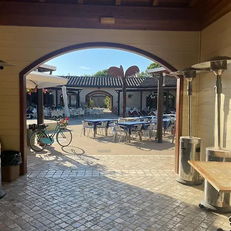 Glamping Tent With Bathroom - Tuscany Next To Sea! Apartment Viareggio