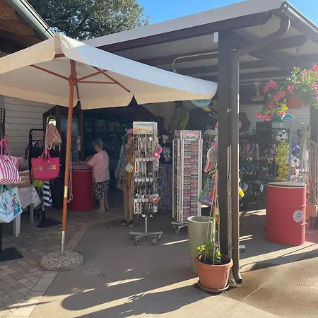 Glamping Tent With Bathroom - Tuscany Next To Sea! דירה *